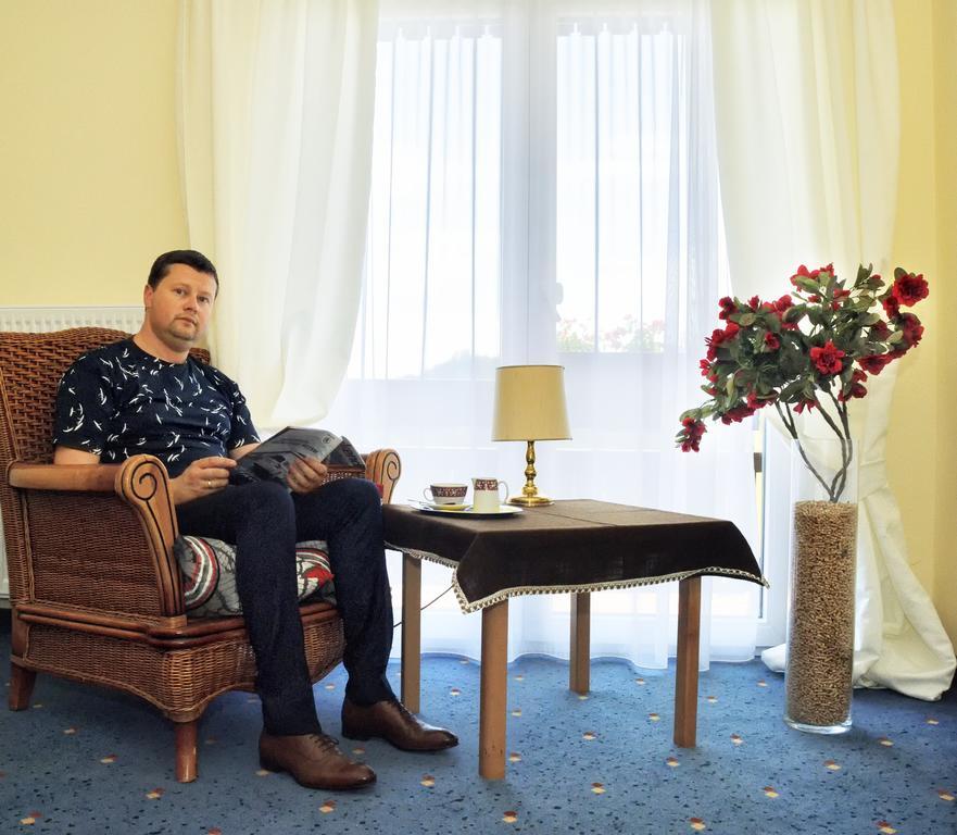 Bellis Hotel Sankt Urban ภายนอก รูปภาพ